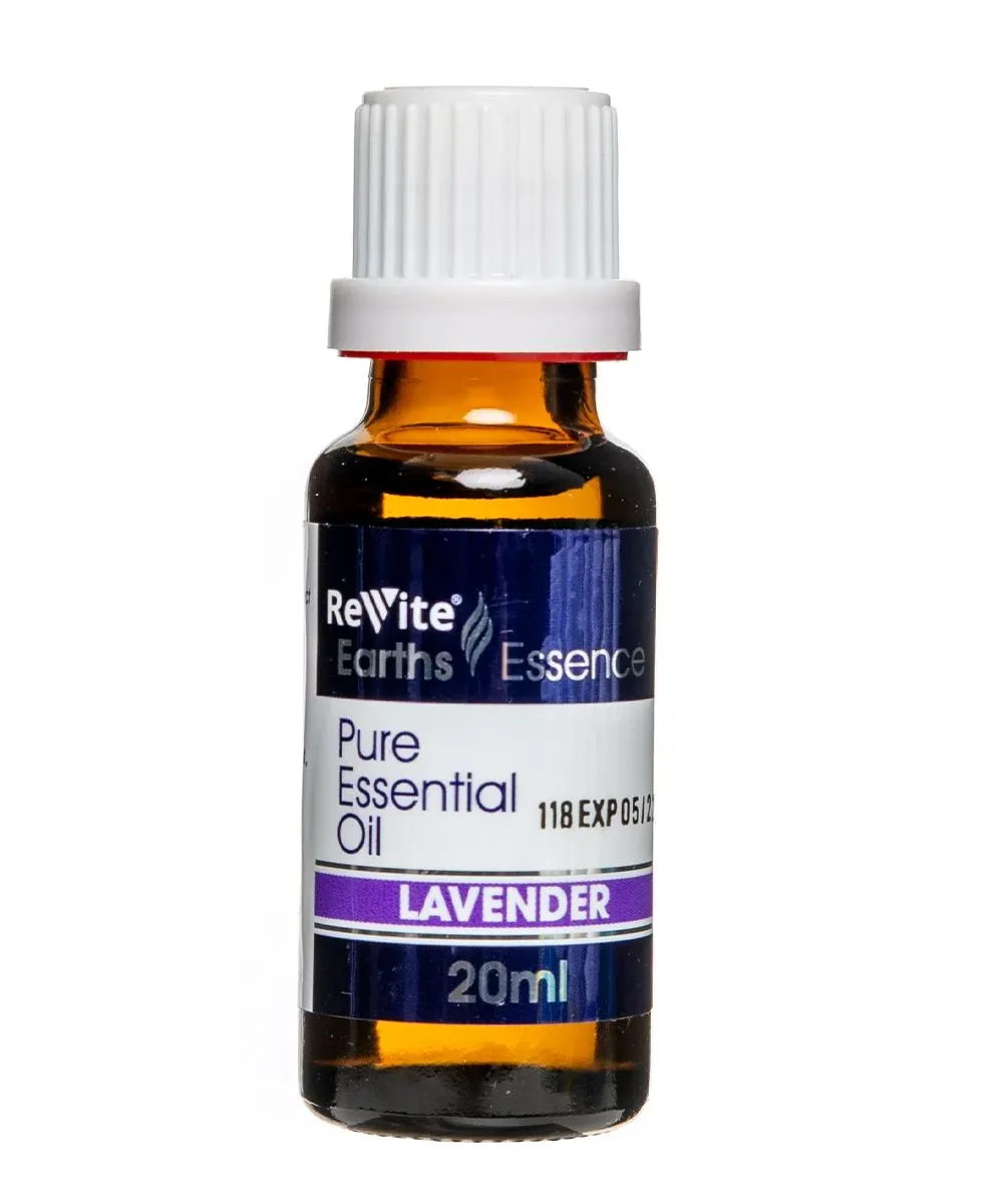 Front of Revite Earths Essence Pure Essential Oil Lavender 20 ml bottle, close up