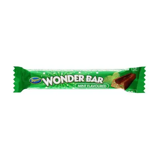 Front of Beacon Wonder Bar Mint Flavoured chocolate bar on white background
